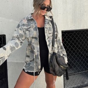 Vintage camo utility jacket